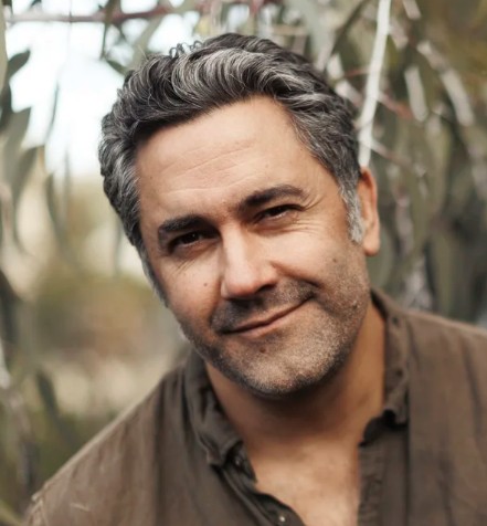 Photo of James Henry